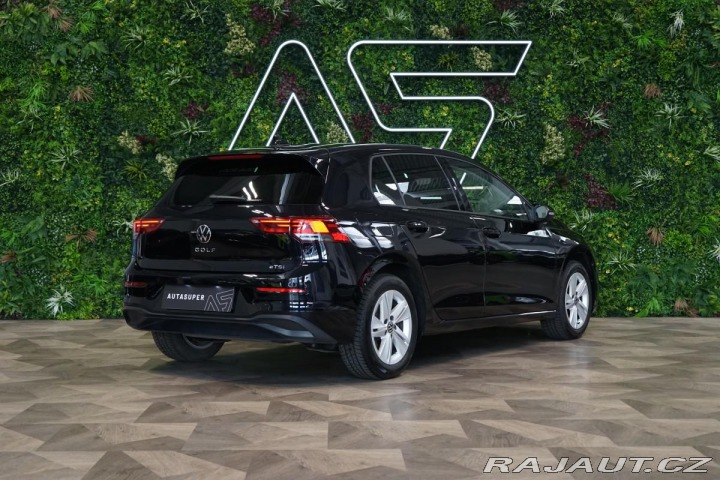 Volkswagen Golf 1.5 TSI*ACC*TAŽNÉ*CARPLAY 2024