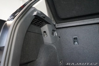 Volkswagen Golf 1.5 TSI*ACC*TAŽNÉ*CARPLAY 2024