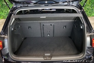 Volkswagen Golf 1.5 TSI*ACC*TAŽNÉ*CARPLAY 2024
