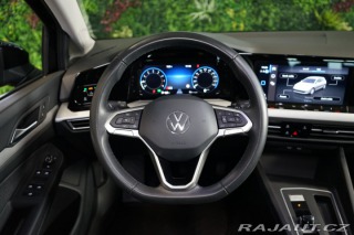 Volkswagen Golf 1.5 TSI*ACC*TAŽNÉ*CARPLAY 2024