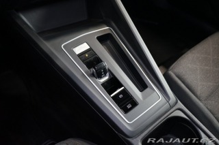Volkswagen Golf 1.5 TSI*ACC*TAŽNÉ*CARPLAY 2024