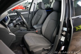 Volkswagen Golf 1.5 TSI*ACC*TAŽNÉ*CARPLAY 2024