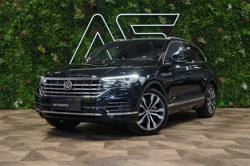 Volkswagen Touareg LED*VZDUCH*HUD*360*