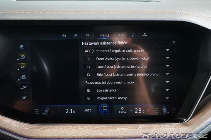 Volkswagen Touareg LED*VZDUCH*HUD*360* 2020
