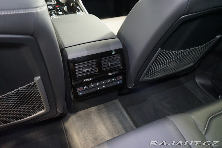 Volkswagen Touareg VZDUCH*ACC*TAŽNÉ*360* 2024