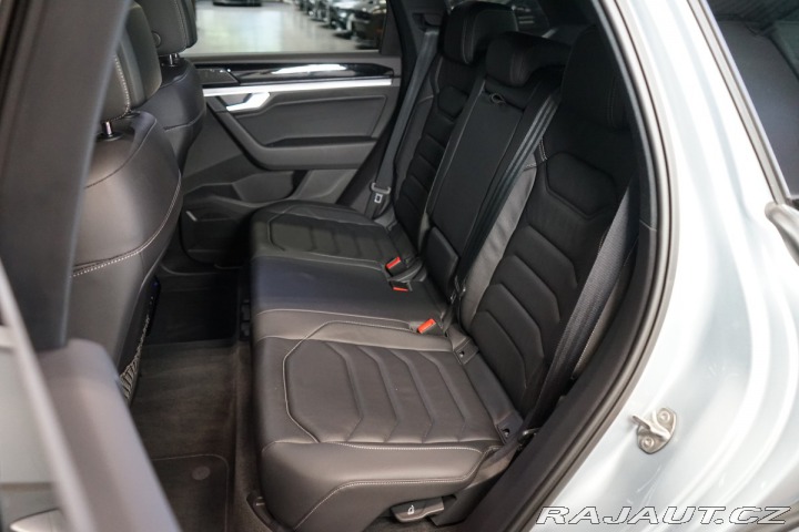 Volkswagen Touareg VZDUCH*ACC*TAŽNÉ*360* 2024