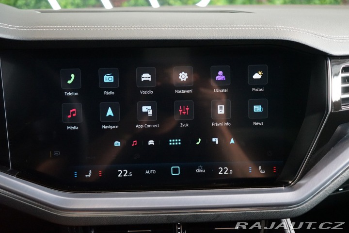Volkswagen Touareg VZDUCH*ACC*TAŽNÉ*360* 2024