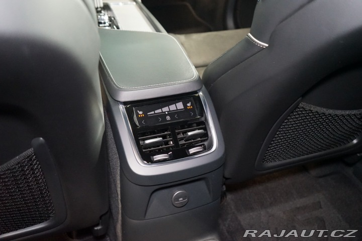 Volvo XC90 T8*AWD*RECHARGE*R-DESIGN* 2020
