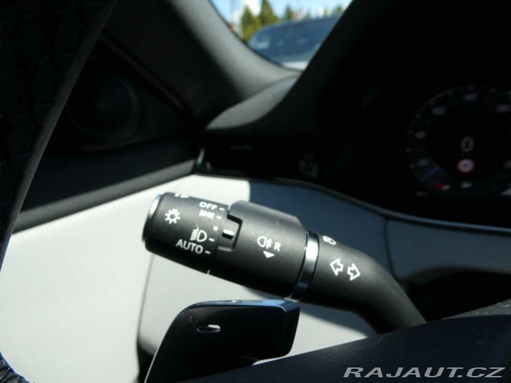 Land Rover Range Rover Evoque 1,5 Dynamic S P270e aut.4 2025