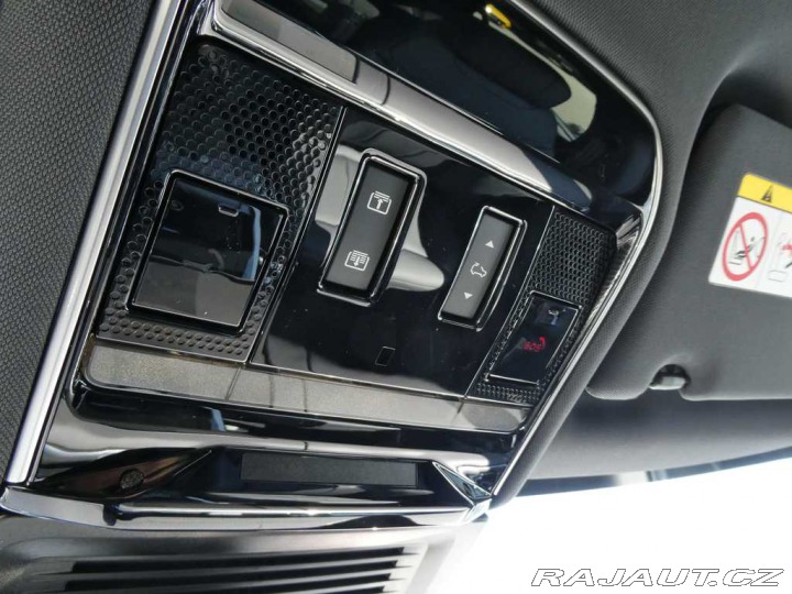Land Rover Range Rover Sport Dynamic HSE P460e 2025