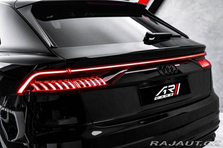 Audi Q8 50TDI S-line Masáže Nezáv 2023