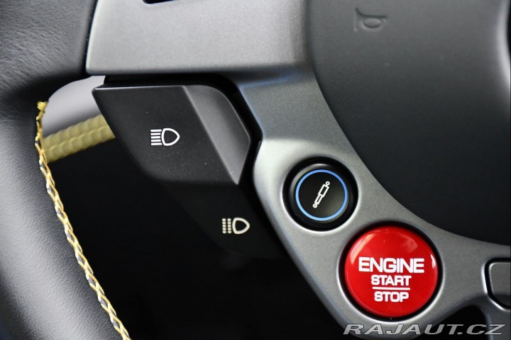 Ferrari Ostatní modely GTC4 Lusso V12 DCT P-DISPLAY LIFT 14 2018
