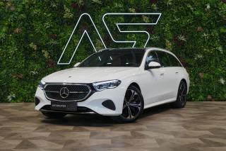 Mercedes-Benz E 300e HUD 360 Panorama Zár