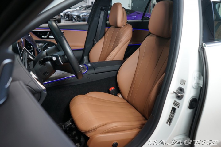 Mercedes-Benz E 300e HUD 360 Panorama Zár 2024