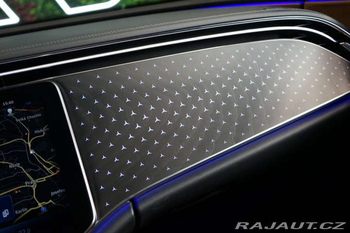 Mercedes-Benz E 300e HUD 360 Panorama Zár 2024
