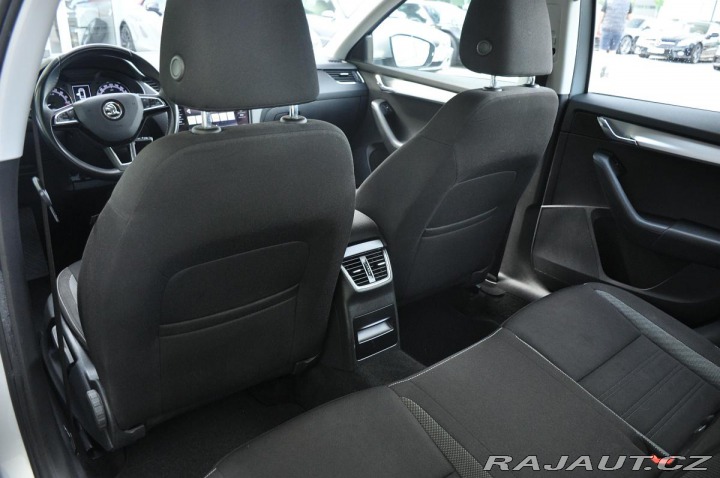 Škoda Octavia 1,6TDi DSG NAVI CARPLAY 2019