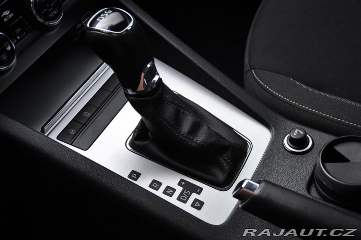 Škoda Octavia 1,6TDi DSG NAVI CARPLAY 2019