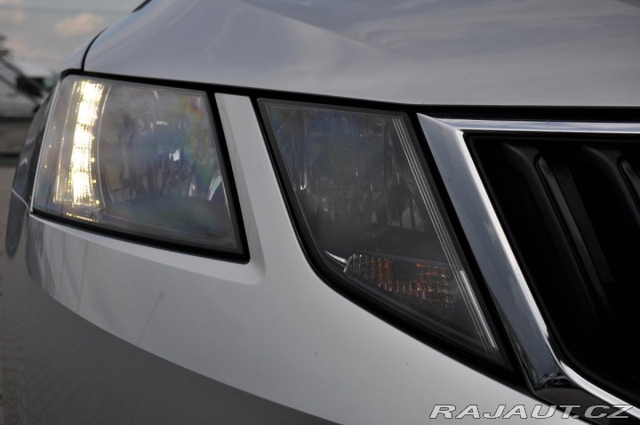 Škoda Octavia 1,6TDi DSG NAVI CARPLAY 2019