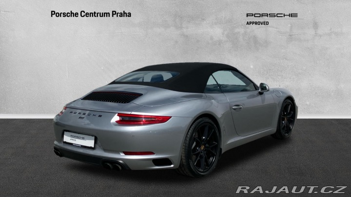 Porsche 911 Carrera Cabriolet 2017