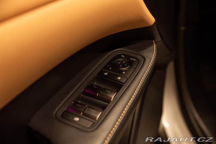 Lexus Ostatní modely RX 450h plus Executive+ 5let/160tkm zá 2023