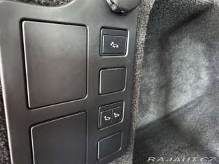 Land Rover Discovery 3,0TDV6 HSE*190kW*7míst*D 2017