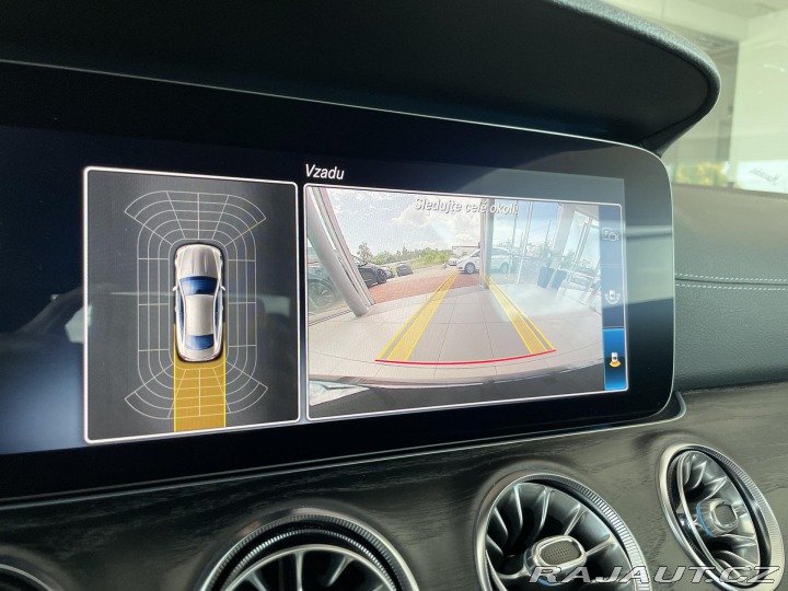 Mercedes-Benz E 300d AMG*KeyLess*Burmeste 2020