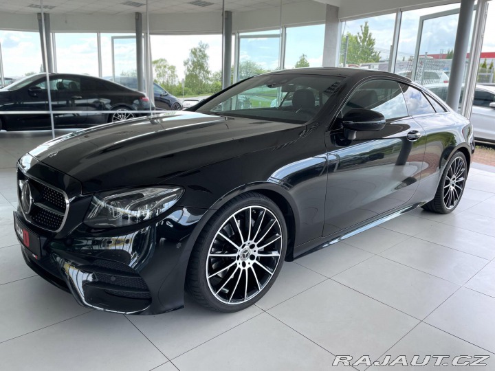 Mercedes-Benz E 300d AMG*KeyLess*Burmeste 2020