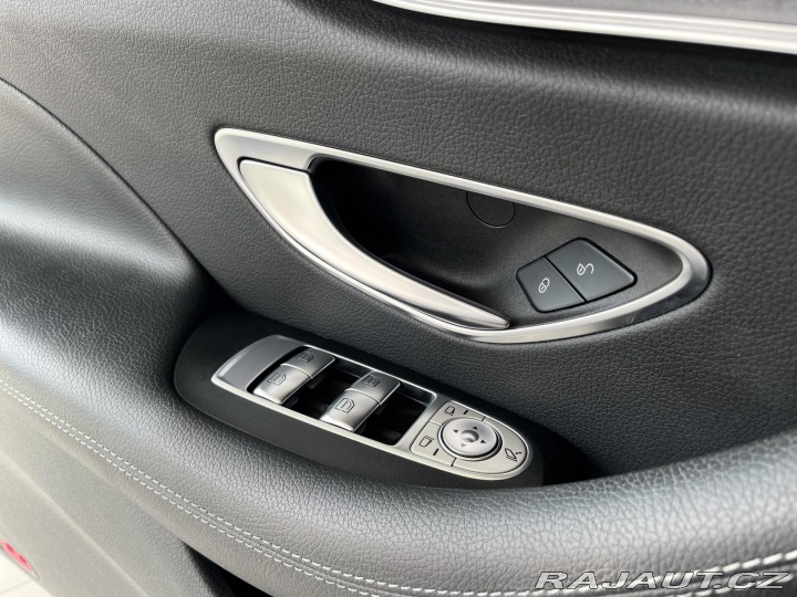 Mercedes-Benz E 300d AMG*KeyLess*Burmeste 2020