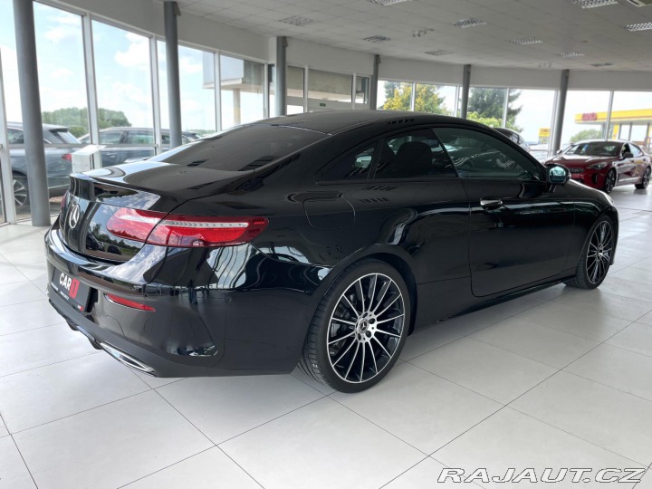 Mercedes-Benz E 300d AMG*KeyLess*Burmeste 2020