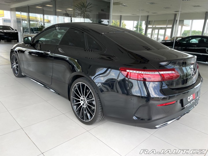Mercedes-Benz E 300d AMG*KeyLess*Burmeste 2020