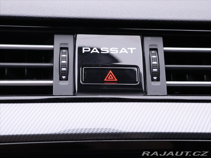 Volkswagen Passat 2,0 TDI DSG R-Line Kůže L 2020