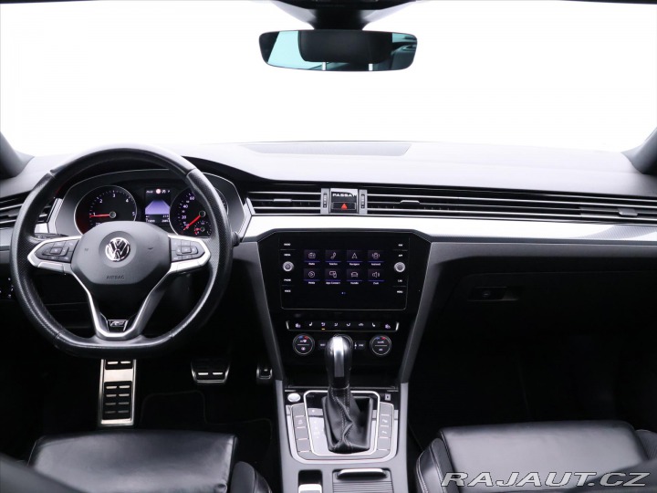 Volkswagen Passat 2,0 TDI DSG R-Line Kůže L 2020