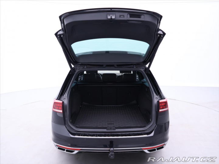 Volkswagen Passat 2,0 TDI DSG R-Line Kůže L 2020