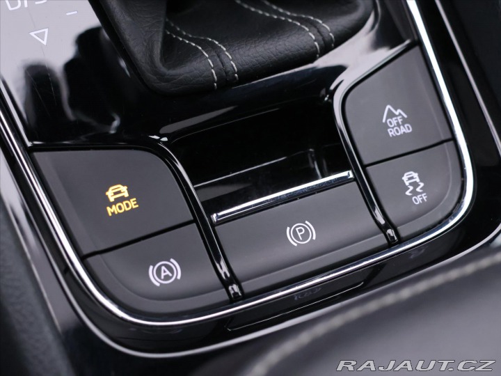 Škoda Karoq 2,0 TDI 140kW 4x4 DSG Spo 2020