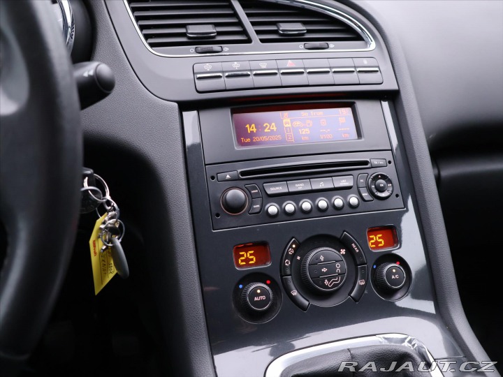 Peugeot 5008 1,6 HDI 82kW Aut.klima HU 2011