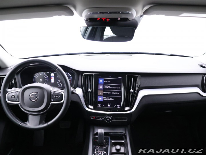 Volvo V60 2,0 B4 145kW Aut. LED Nav 2021
