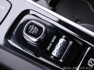 Volvo V60 2,0 B4 145kW Aut. LED Nav 2021
