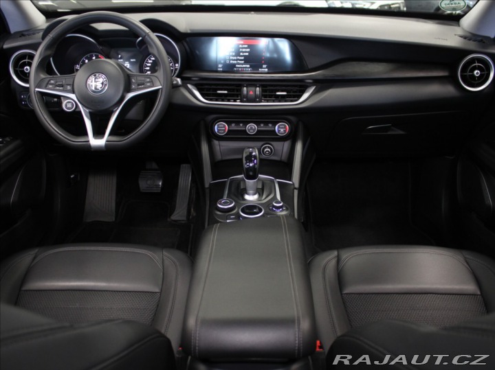 Alfa Romeo Stelvio 2,2 JTD 4x4 AT Po ROZVODE 2018