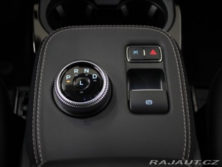 Ford Mustang Mach-E 0,1 75,7kWh 300kon 2024