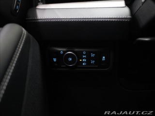 Ford Mustang Mach-E 0,1 75,7kWh 300kon 2024