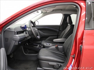 Ford Mustang Mach-E 0,1 75,7kWh 300kon 2024
