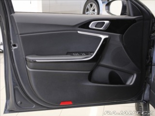 Kia XCeed 1,5 T-GDi 117kW DCT 36tkm 2021