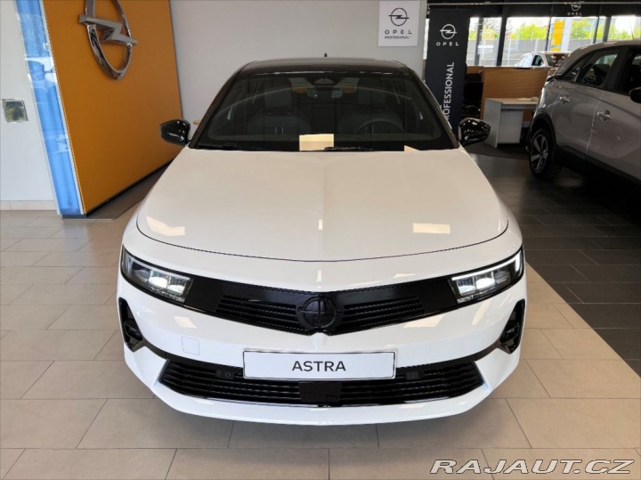 Opel Astra 0.1 GS Electric 115KW 2024