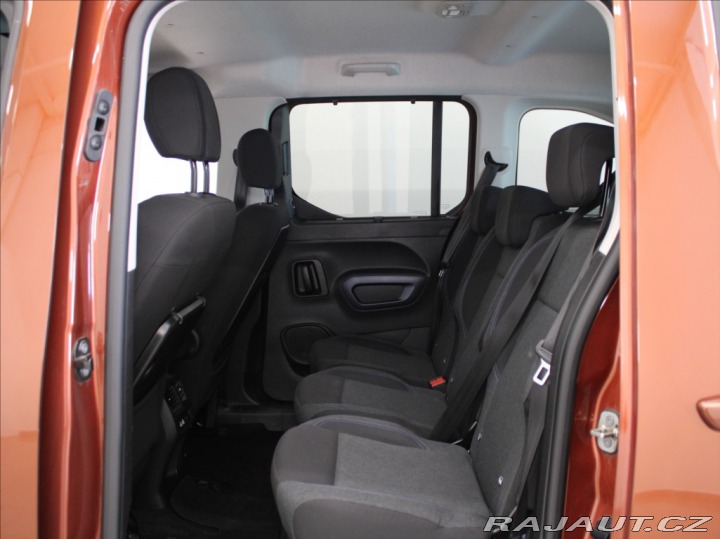 Peugeot Rifter 1,2 96kW AT Allure KAM.Zá 2021