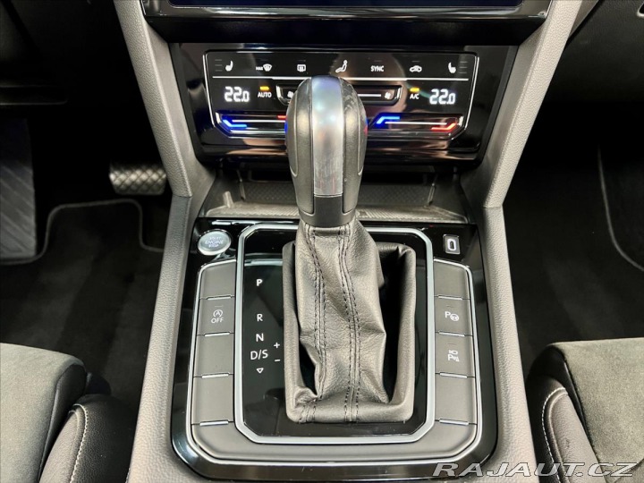 Volkswagen Passat 2,0 TDI 147KW DSG ELEGANC 2020