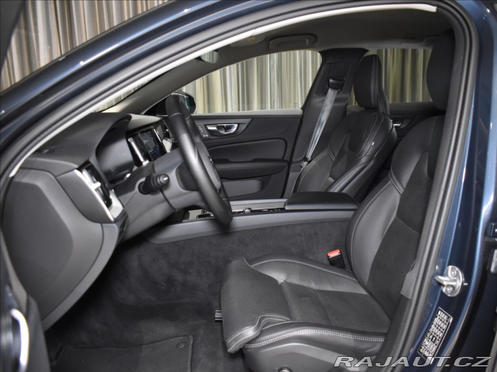 Volvo V60 2,0 B5 Plus Ventilace,BLI 2024