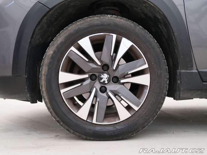 Peugeot 2008 1.2PureTech,81kW,ALLURE,A 2018