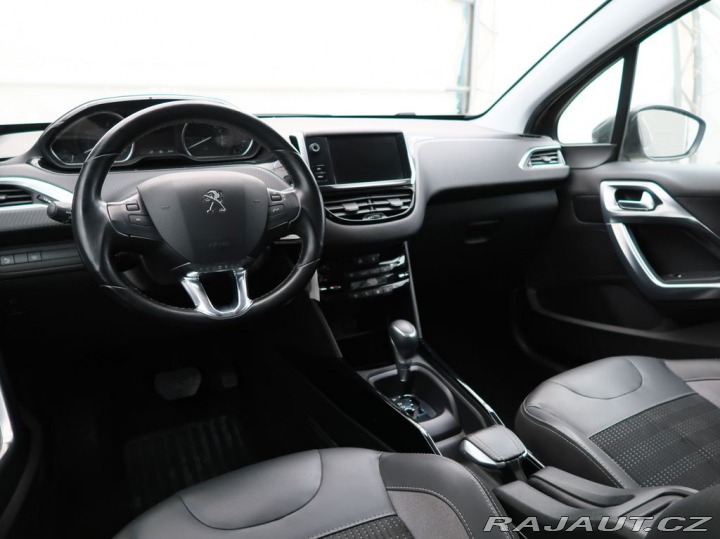 Peugeot 2008 1.2PureTech,81kW,ALLURE,A 2018