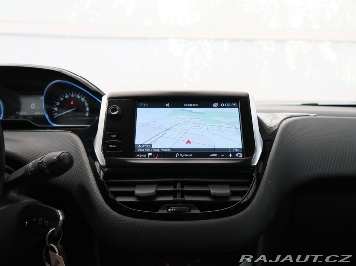 Peugeot 2008 1.2PureTech,81kW,ALLURE,A 2018