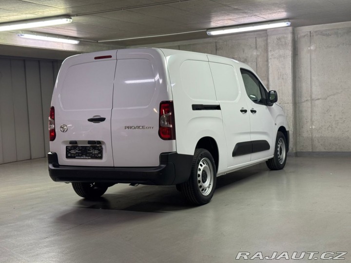Toyota ProAce City Panel Van Multimedia 1,5D 2026